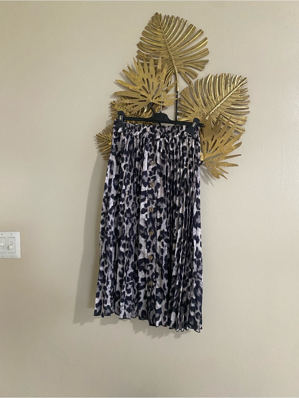 Pleated Leopard Print Midi Skirt - Black & Gray
